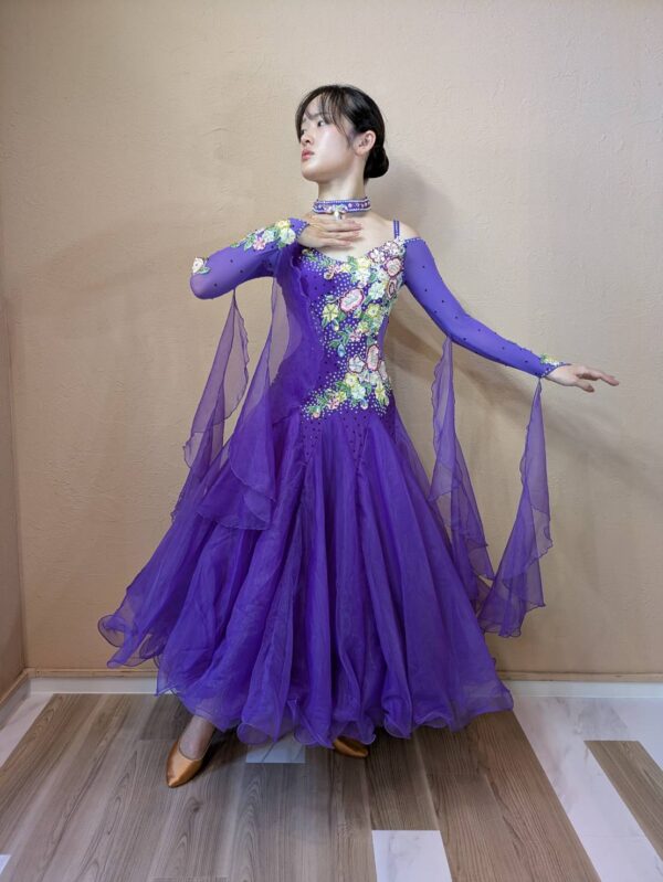 ラテンドレス　Ｓサイズ〜Mサイズ ラテンドレス KB レッド Mサイズ 240713-0001SN - ドレス