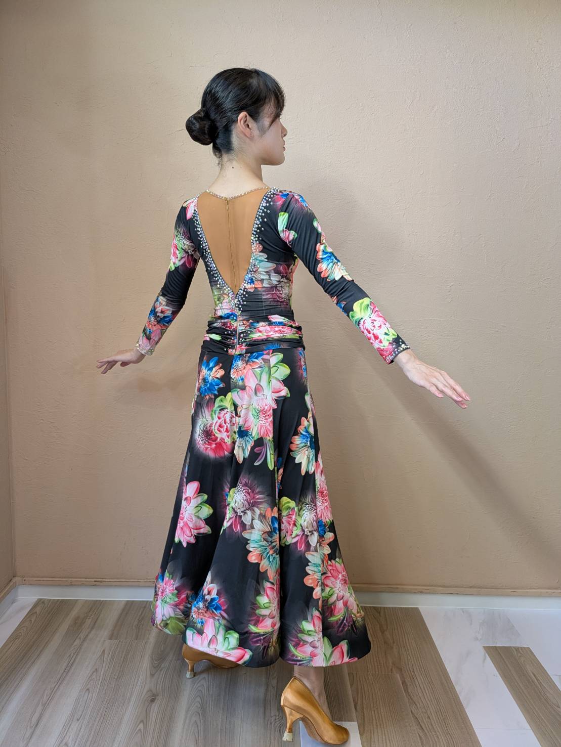 パーティードレス 結婚式・お呼ばれ対応セットアップ風デザインフリルスリーブ