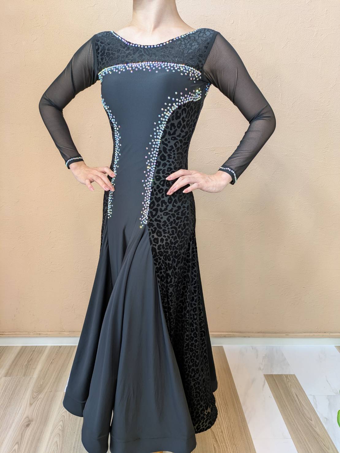 パーティードレス(ZP2502) Sサイズ | 【公式】社交ダンスドレス専門店